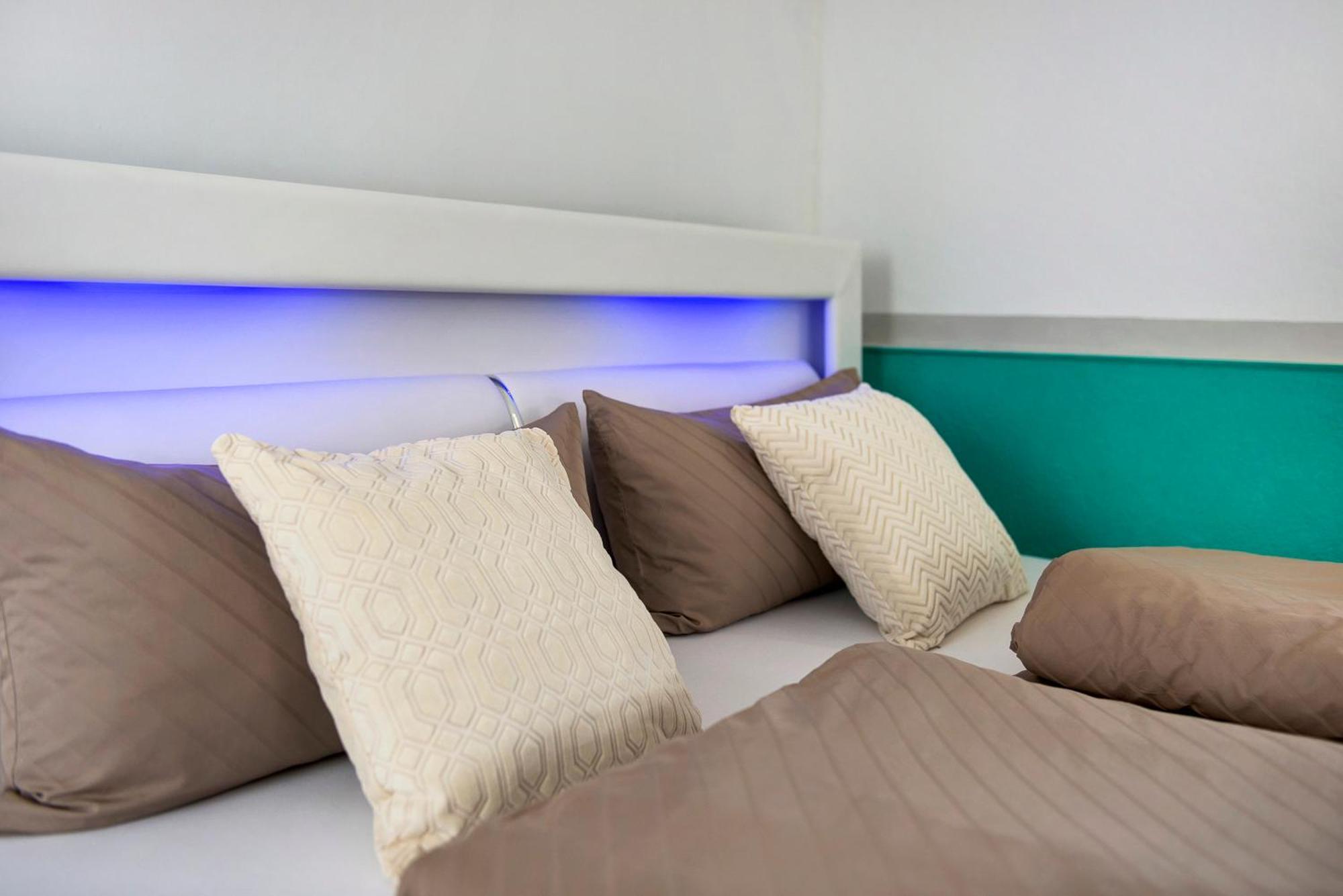 Spawo Mit Sauna Und Whirpool Pfullendorf Extérieur photo